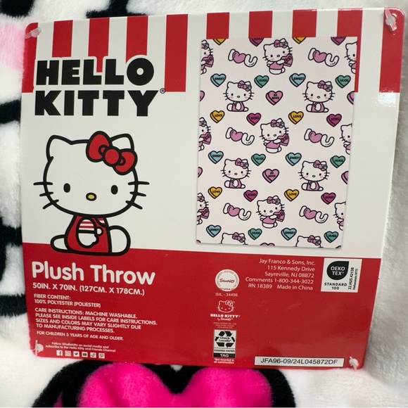HELLO KITTY Valentines Day Sweethearts Candy Hearts Throw Blanket 50 x 70 in